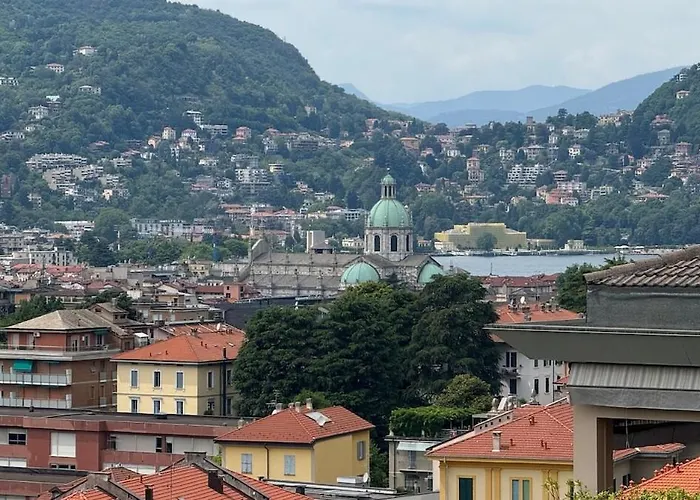 Hillview By Aura Luxury Collection 아파트