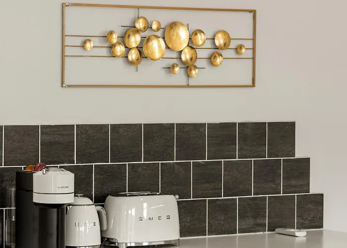 Hillview By Aura Luxury Collection 아파트 *