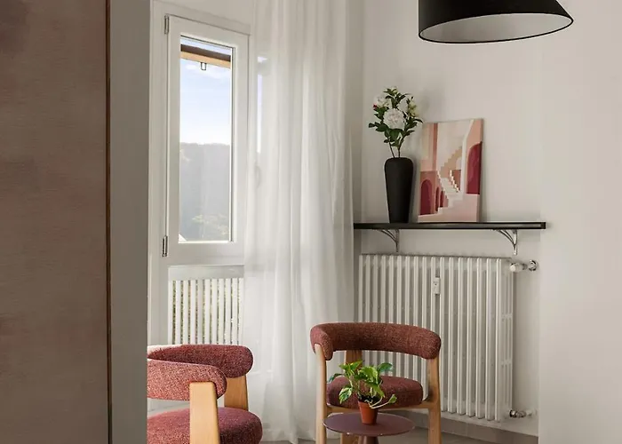 Hillview By Aura Luxury Collection *