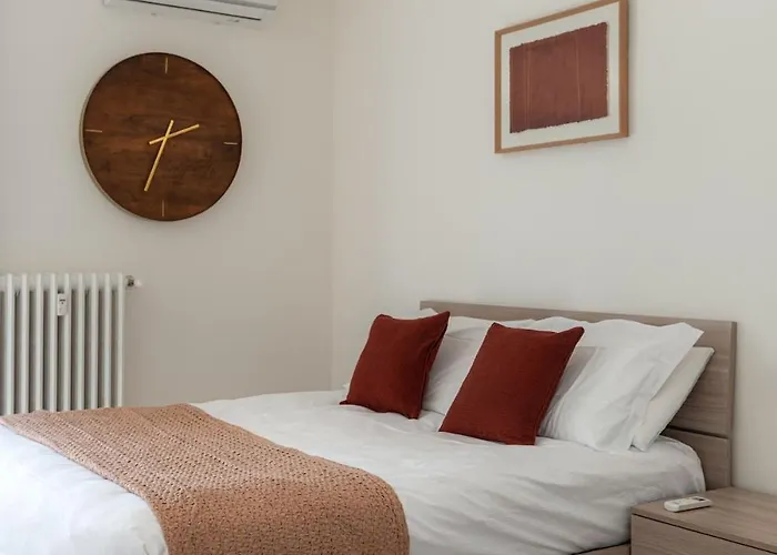 Hillview By Aura Luxury Collection * 코모