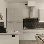 Hillview By Aura Luxury Collection Como